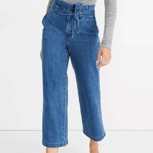 Madewell Paperbag Jeans in Flannigan Wash